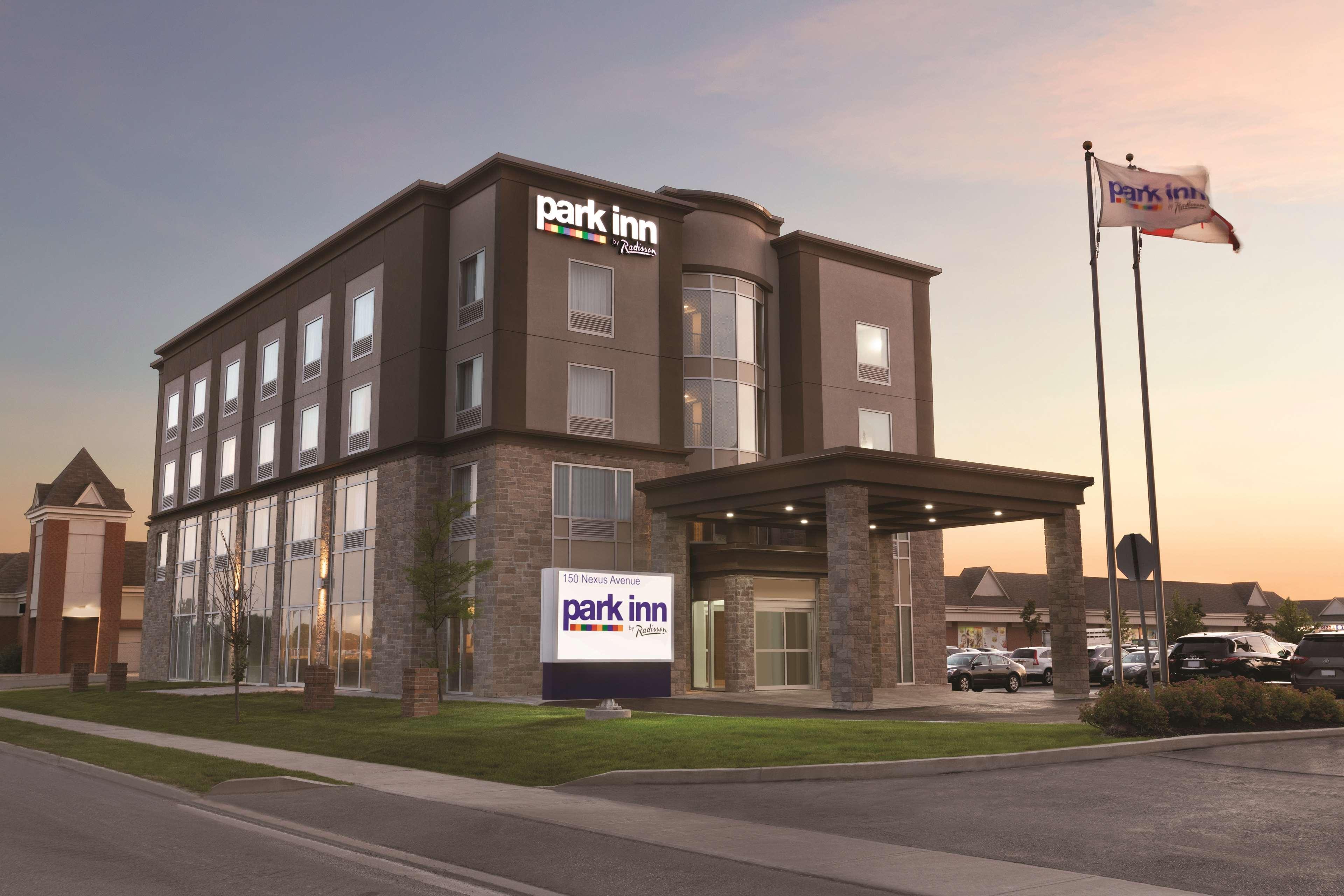 Park Inn By Radisson Brampton, On Kültér fotó