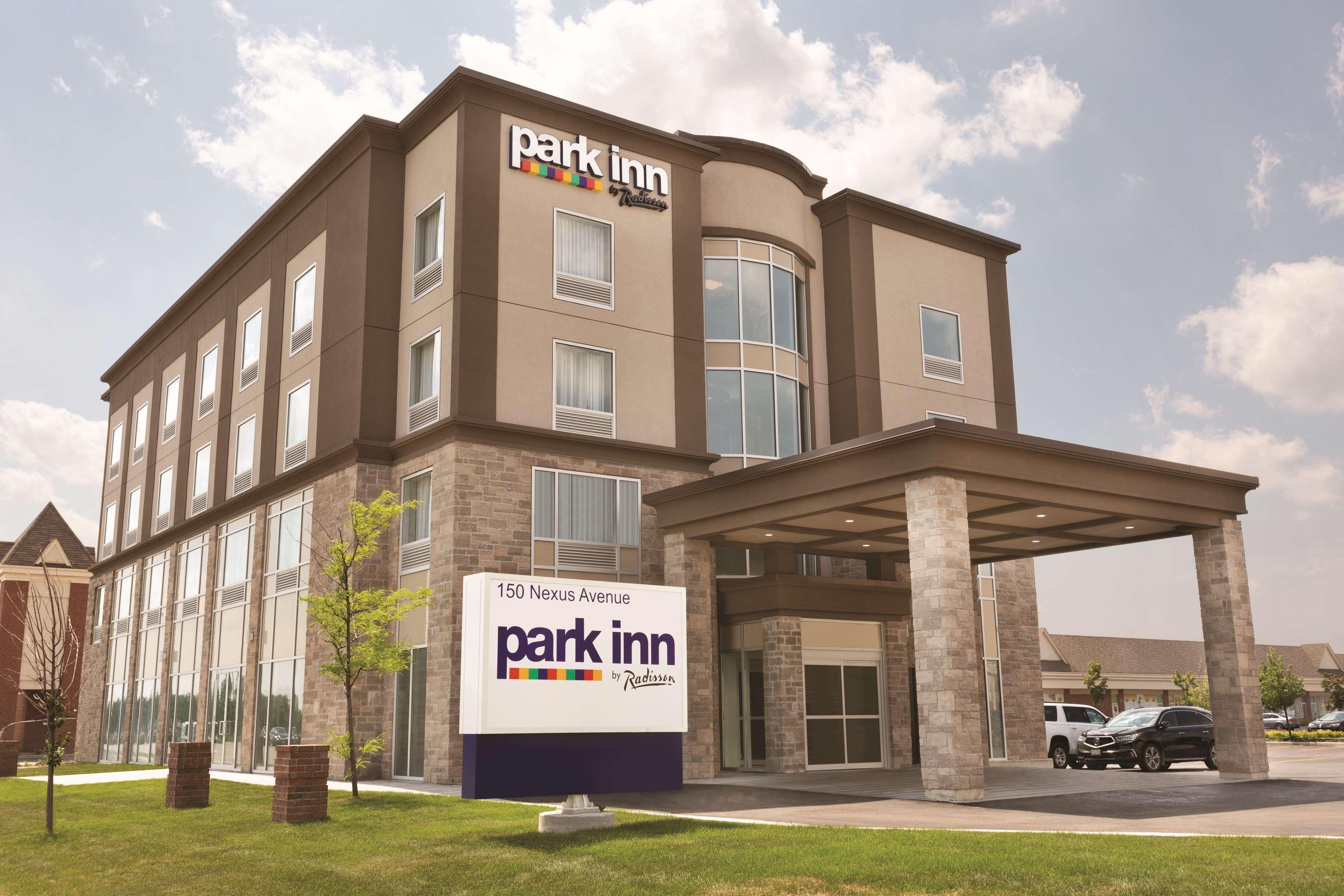 Park Inn By Radisson Brampton, On Kültér fotó